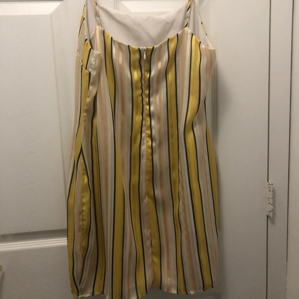 Superdown mini dress - Picture 5 of 6
